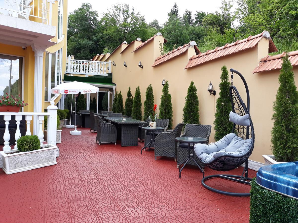 Hotel Dalia - Bankya Exteriör bild